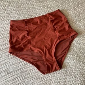 Aerie high rise swim bottoms - size M
